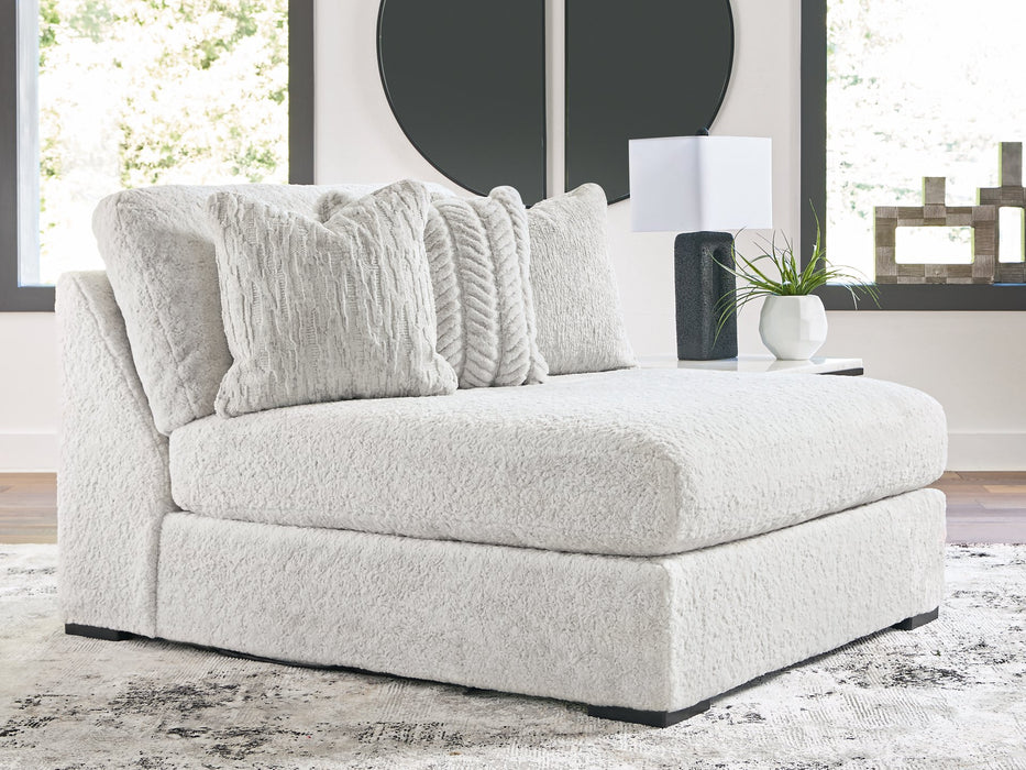 Cuddle Plush Sectional with Chaise - Carl's Furniture (Garden City, KS)