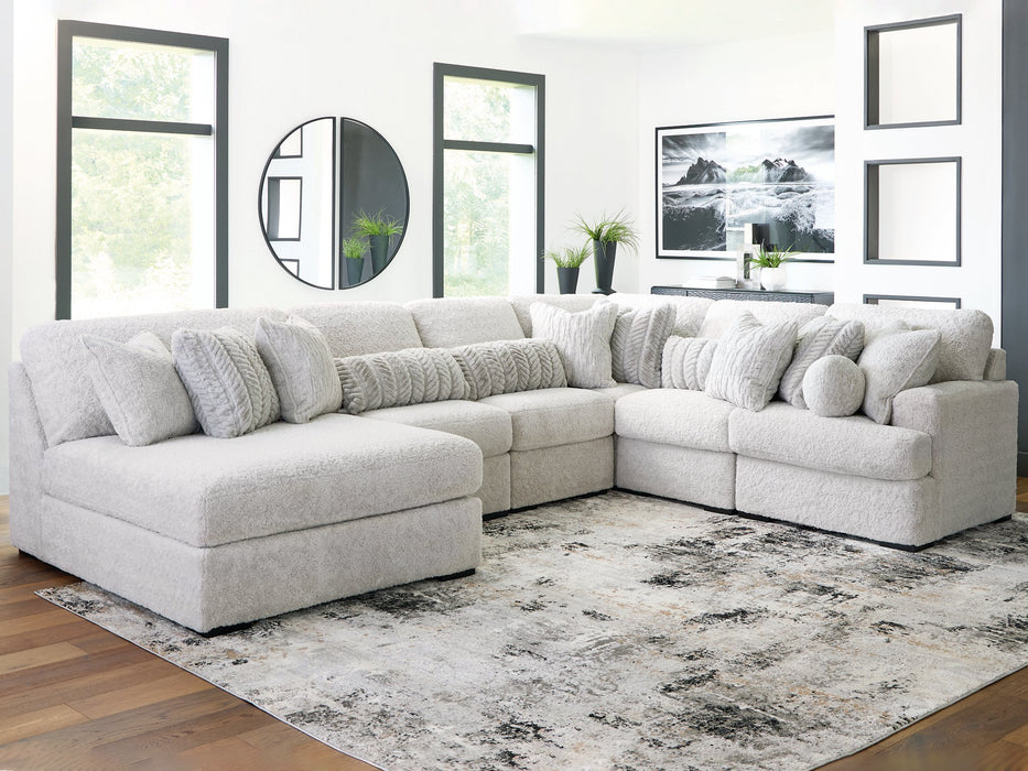 Cuddle Plush Sectional with Chaise - Carl's Furniture (Garden City, KS)