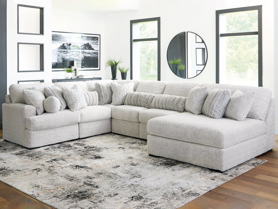 Cuddle Plush Sectional with Chaise - Carl's Furniture (Garden City, KS)