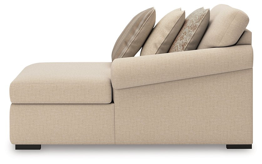 LadyMae Sectional with Chaise - Carl's Furniture (Garden City, KS)