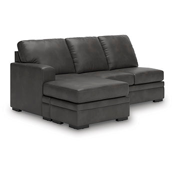 Lofton-Pike Sectional with Chaise - Carl's Furniture (Garden City, KS)