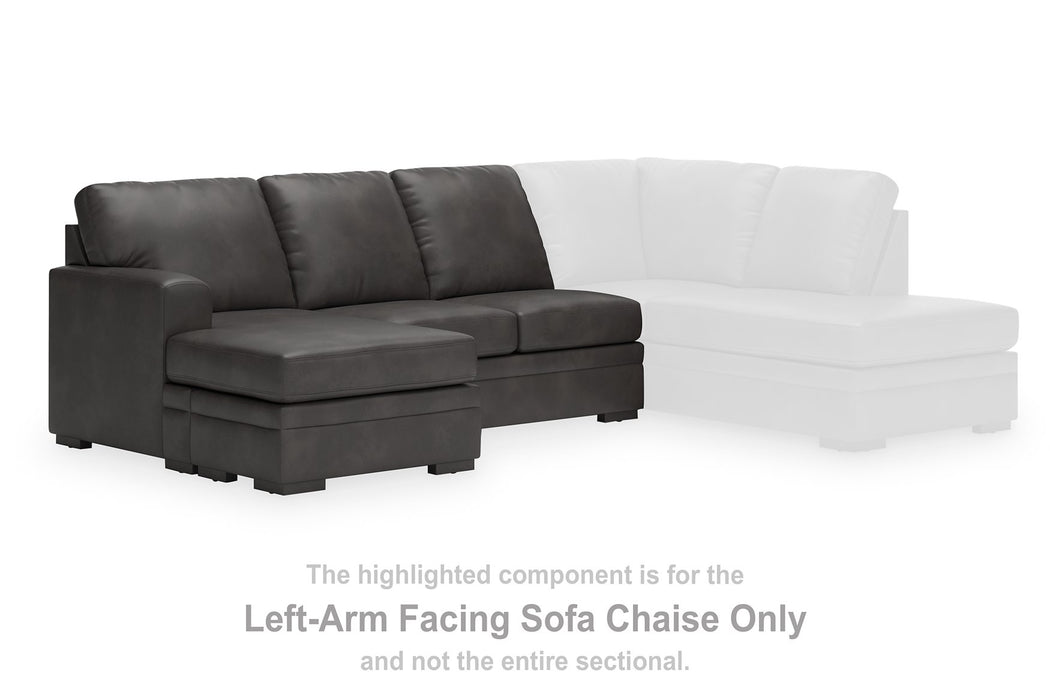 Lofton-Pike Sectional with Chaise - Carl's Furniture (Garden City, KS)