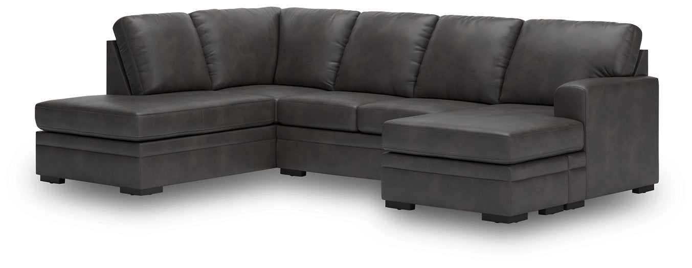 Lofton-Pike Sectional with Chaise - Carl's Furniture (Garden City, KS)
