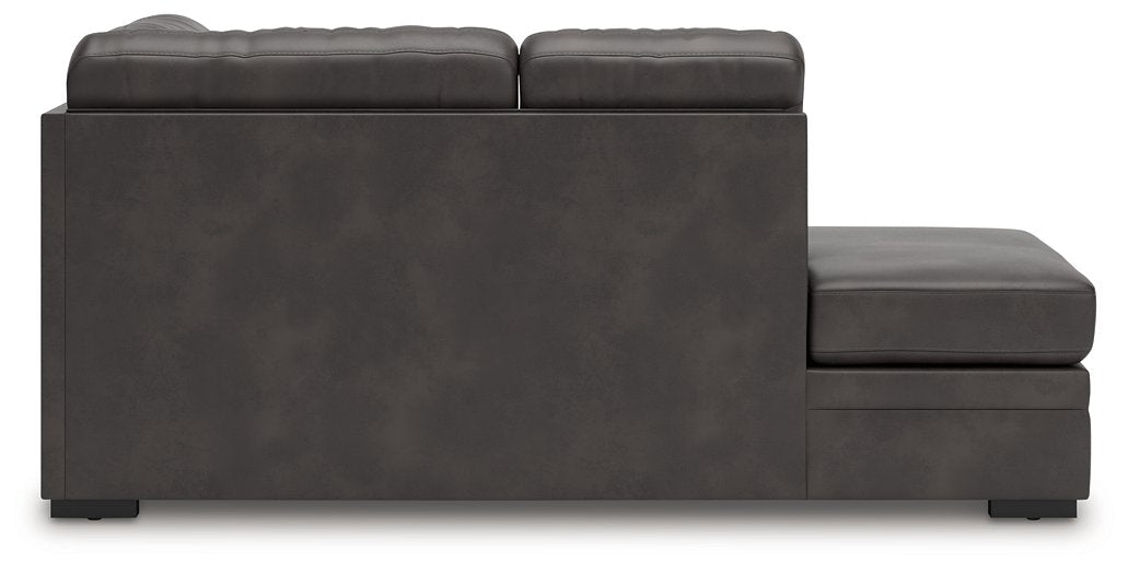 Lofton-Pike Sectional with Chaise - Carl's Furniture (Garden City, KS)
