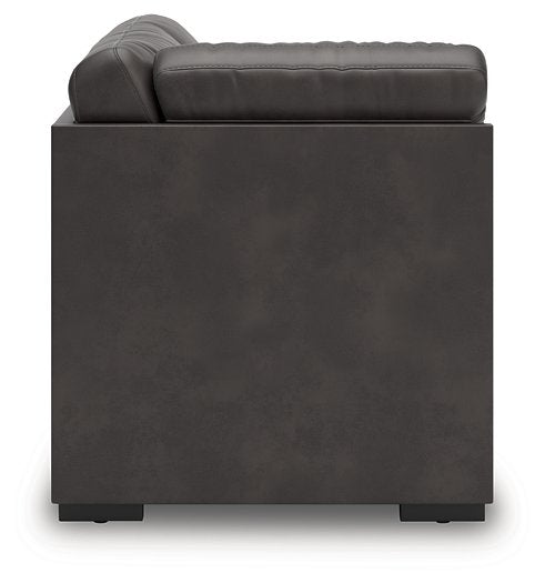 Lofton-Pike Sectional with Chaise - Carl's Furniture (Garden City, KS)