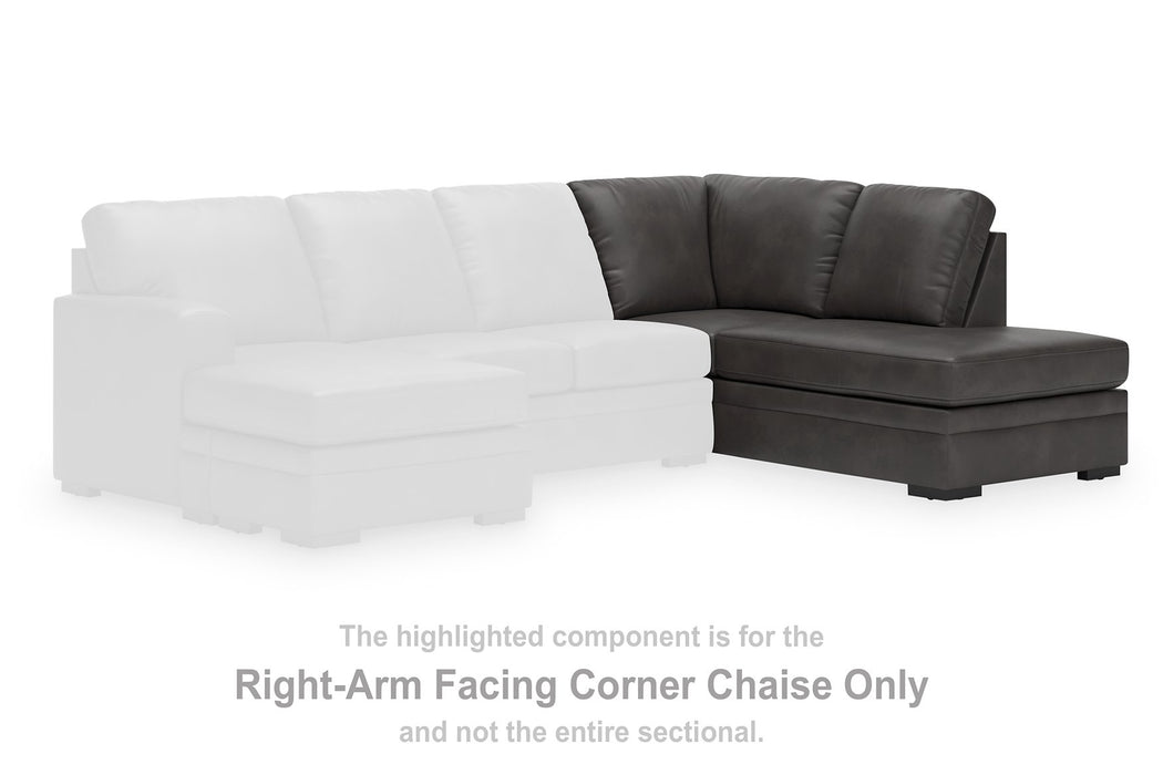 Lofton-Pike Sectional with Chaise - Carl's Furniture (Garden City, KS)