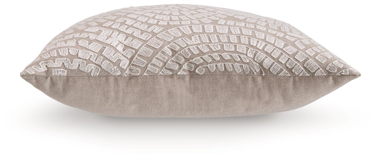 Cortlen Pillow (Set of 4) - Carl's Furniture (Garden City, KS)