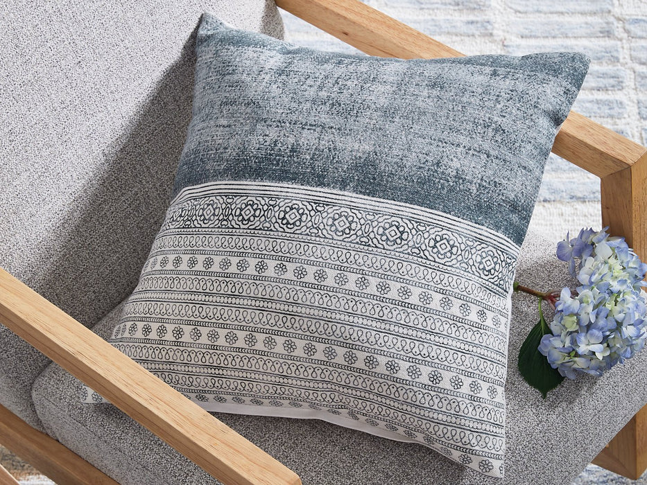 Harperville Pillow (Set of 4) - Carl's Furniture (Garden City, KS)