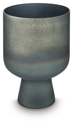 Pennmore Vase - Carl's Furniture (Garden City, KS)