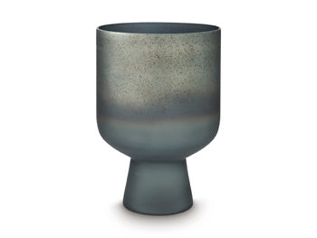 Pennmore Vase - Carl's Furniture (Garden City, KS)