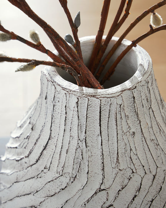 Shelvie Vase - Carl's Furniture (Garden City, KS)