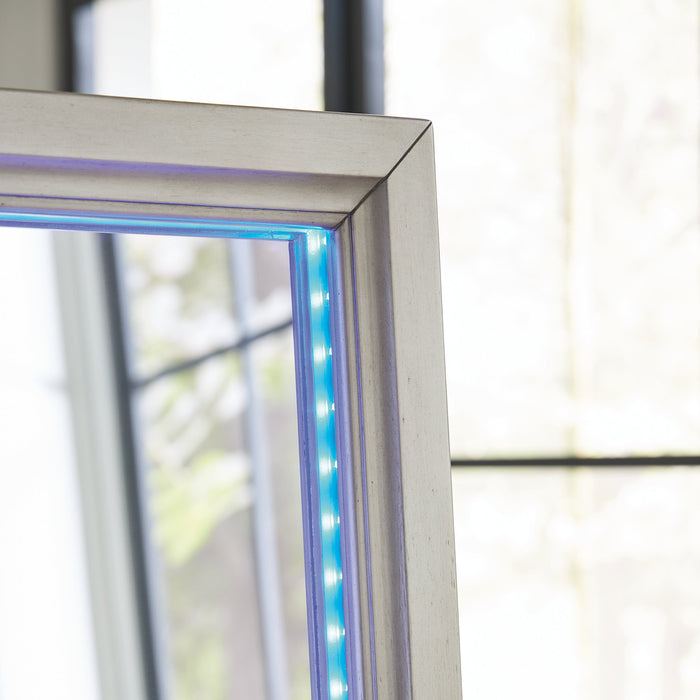 Evesen Floor Standing Mirror/Storage - Carl's Furniture (Garden City, KS)