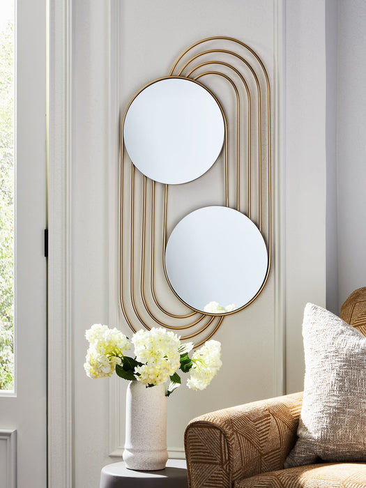Warrenley Accent Mirror - Carl's Furniture (Garden City, KS)