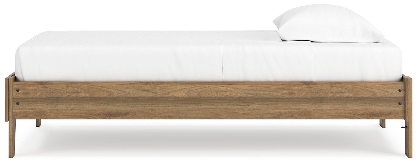 Deanlow Bed - Carl's Furniture (Garden City, KS)