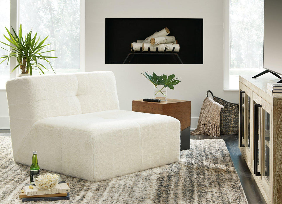 Brettner Accent Chair - Carl's Furniture (Garden City, KS)