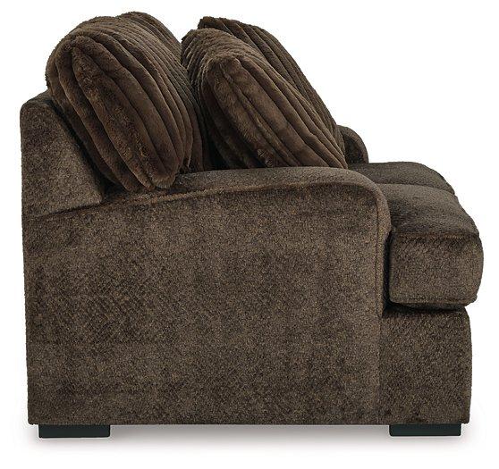 Aylesworth Loveseat - Carl's Furniture (Garden City, KS)