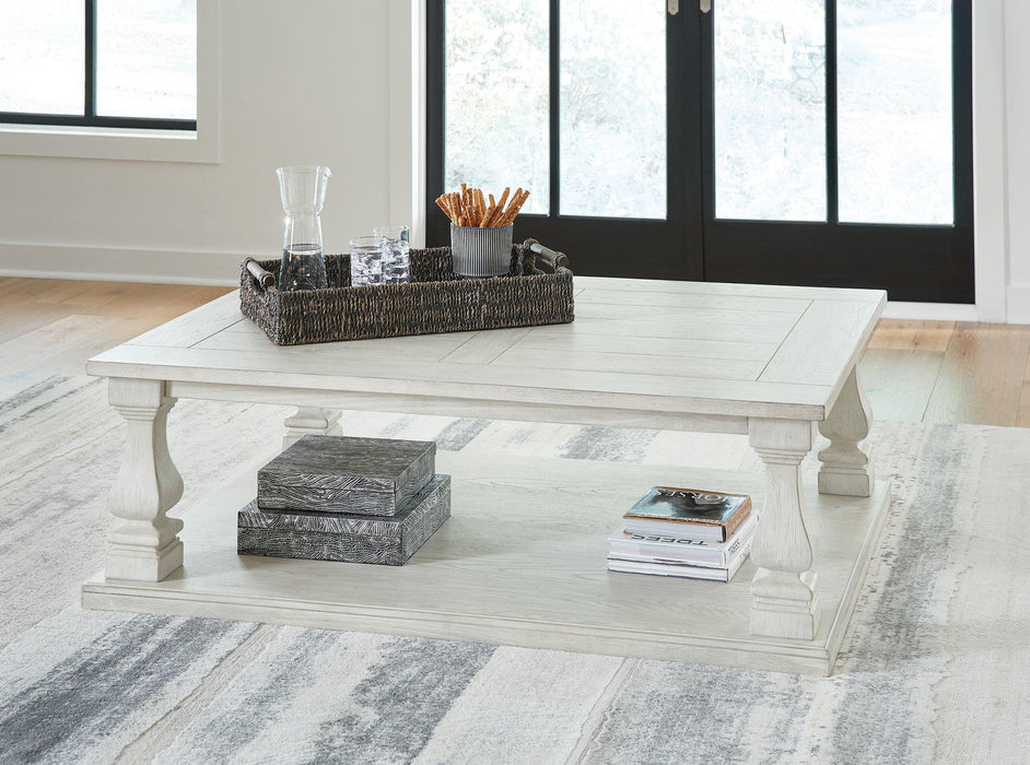Arlendyne Coffee Table - Carl's Furniture (Garden City, KS)