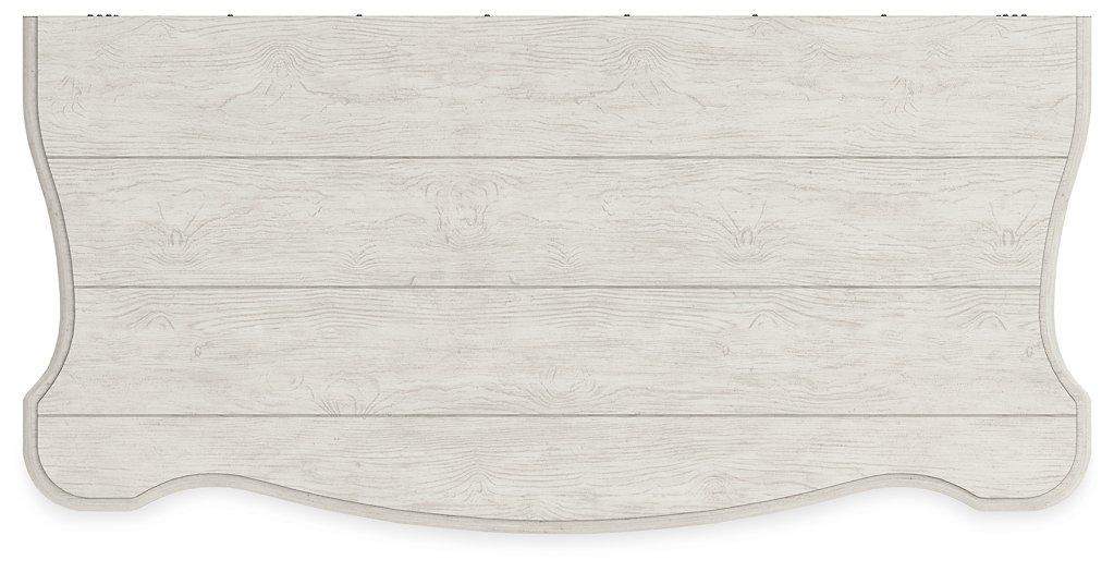 Arlendyne Chest of Drawers - Carl's Furniture (Garden City, KS)