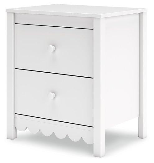 Hallityn Nightstand - Carl's Furniture (Garden City, KS)