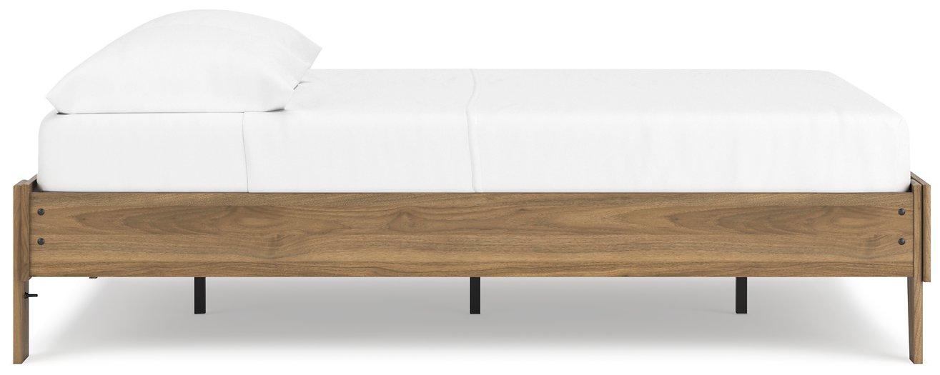 Deanlow Bed - Carl's Furniture (Garden City, KS)