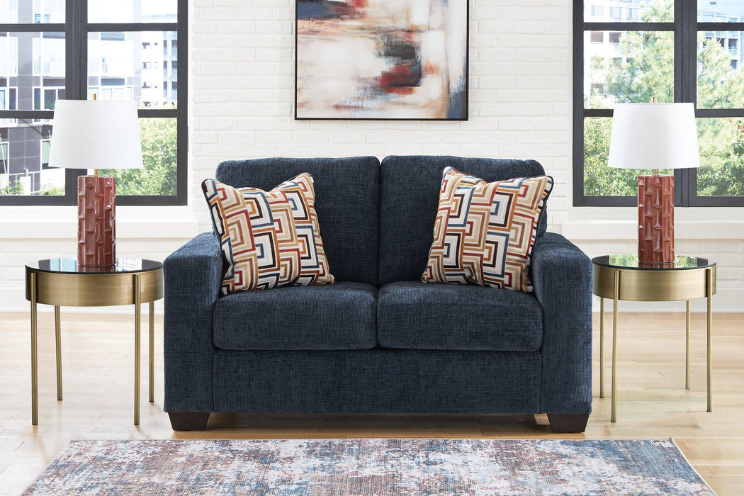 Aviemore Loveseat - Carl's Furniture (Garden City, KS)