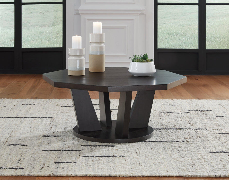Chasinfield Coffee Table - Carl's Furniture (Garden City, KS)