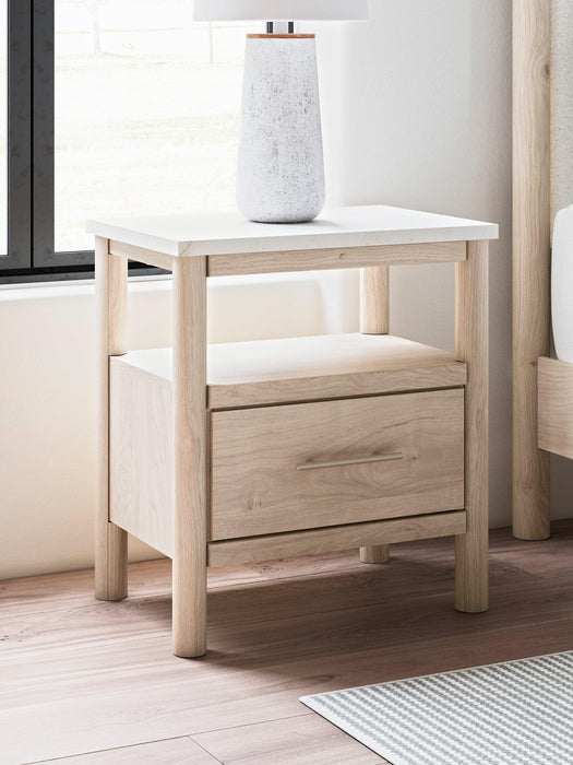 Cadmori Nightstand - Carl's Furniture (Garden City, KS)