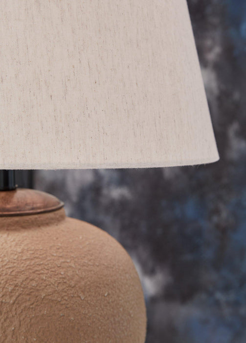 Scantor Lamp Set - Carl's Furniture (Garden City, KS)