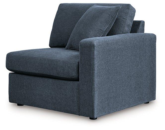 Modmax Balanced Sectional with Audio and Storage Consoles - Carl's Furniture (Garden City, KS)