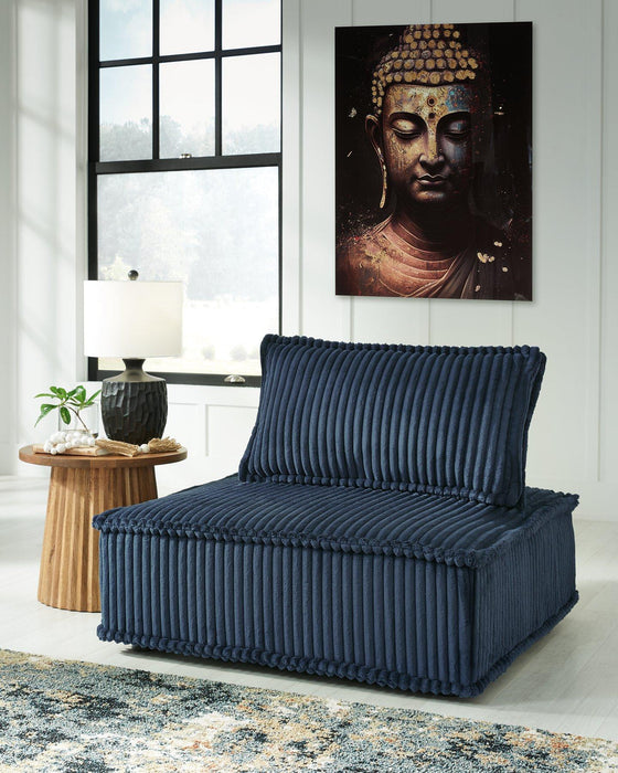 Bales Accent Chair - Carl's Furniture (Garden City, KS)