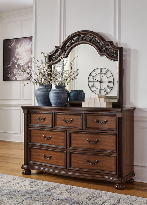 Lavinton Bedroom Set - Carl's Furniture (Garden City, KS)