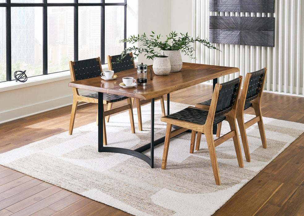 Fortmaine Dining Package - Carl's Furniture (Garden City, KS)