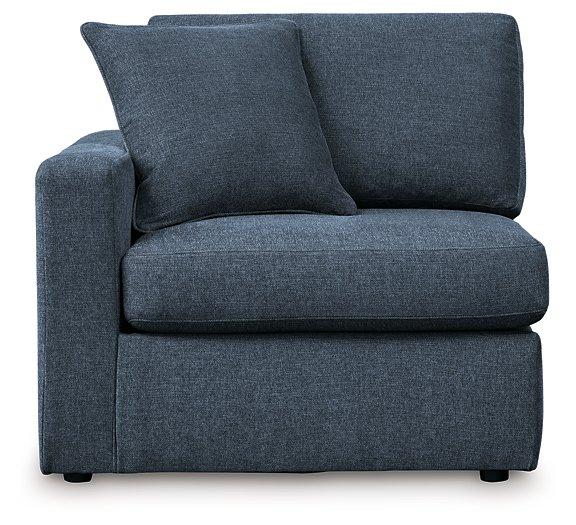 Modmax 6-Piece Sectional - Carl's Furniture (Garden City, KS)