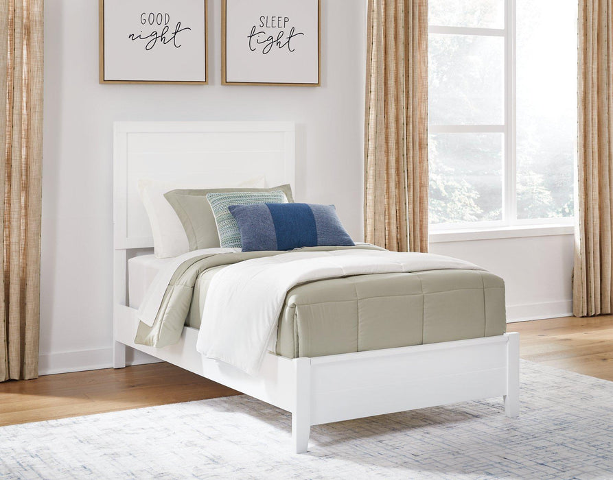 Binterglen Bed - Carl's Furniture (Garden City, KS)
