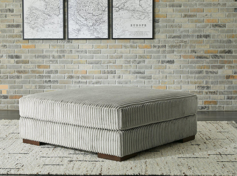 Lindyn Living Room Set - Carl's Furniture (Garden City, KS)