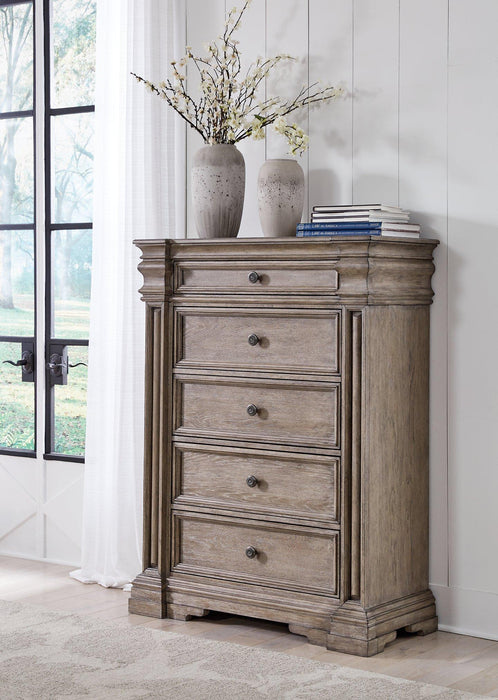 Blairhurst Chest of Drawers - Carl's Furniture (Garden City, KS)