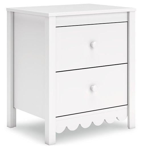Hallityn Nightstand - Carl's Furniture (Garden City, KS)