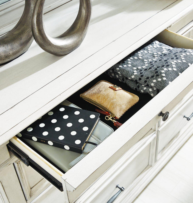 Kanwyn Dresser and Mirror - Carl's Furniture (Garden City, KS)