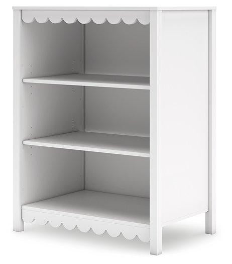 Hallityn Bookcase - Carl's Furniture (Garden City, KS)