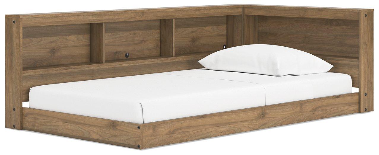 Deanlow Bed - Carl's Furniture (Garden City, KS)