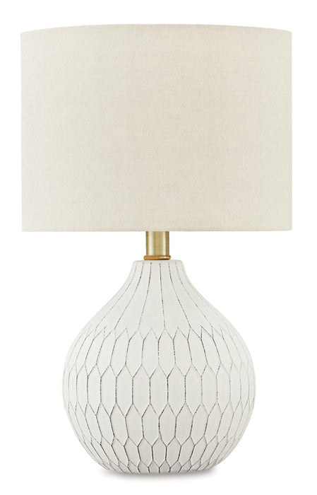 Wardmont Lamp Set - Carl's Furniture (Garden City, KS)