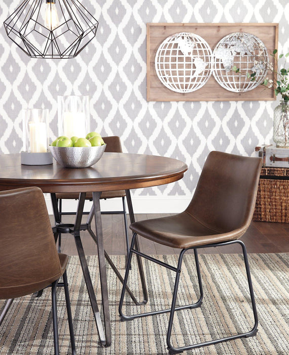 Centiar Dining Chair - Carl's Furniture (Garden City, KS)