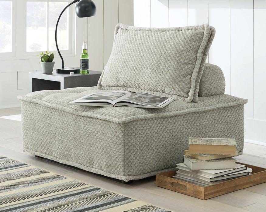 Bales Accent Chair - Carl's Furniture (Garden City, KS)