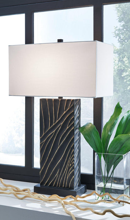 Bartlen Lamp Set - Carl's Furniture (Garden City, KS)