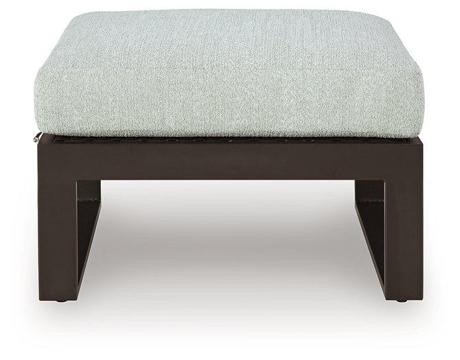 Beachloft Outdoor Sectional - Carl's Furniture (Garden City, KS)