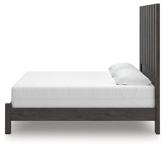 Fraluna Bed - Carl's Furniture (Garden City, KS)