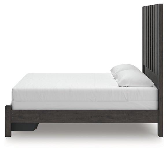 Fraluna Bed - Carl's Furniture (Garden City, KS)