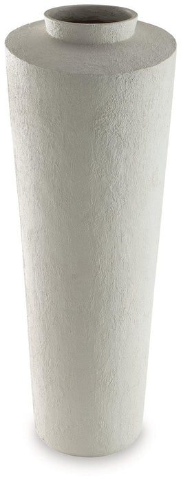 Flurinworth Vase - Carl's Furniture (Garden City, KS)