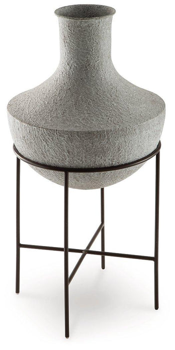 Estonbank Vase - Carl's Furniture (Garden City, KS)