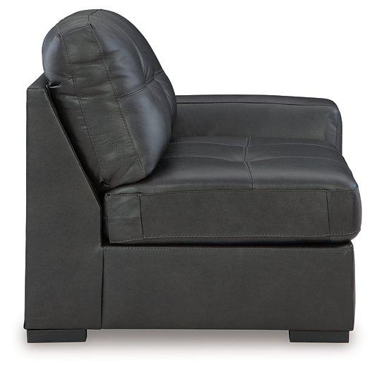 Brindley Pier Sectional Sofa - Carl's Furniture (Garden City, KS)